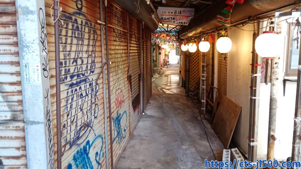 那覇の商店街