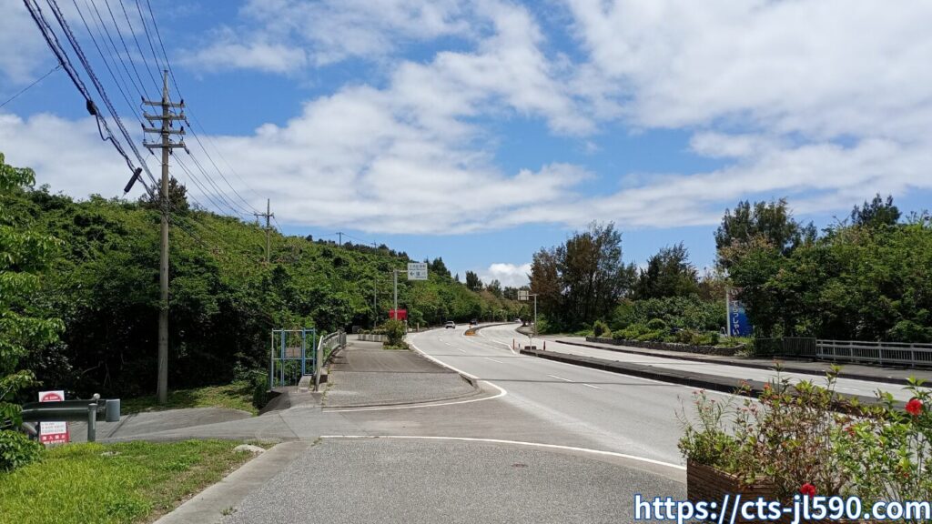 沖縄の道路