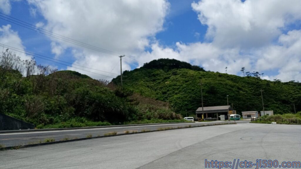沖縄の山