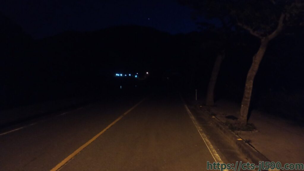 夜の道路