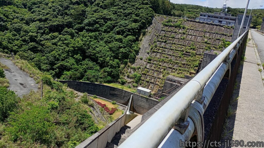沖縄のダム