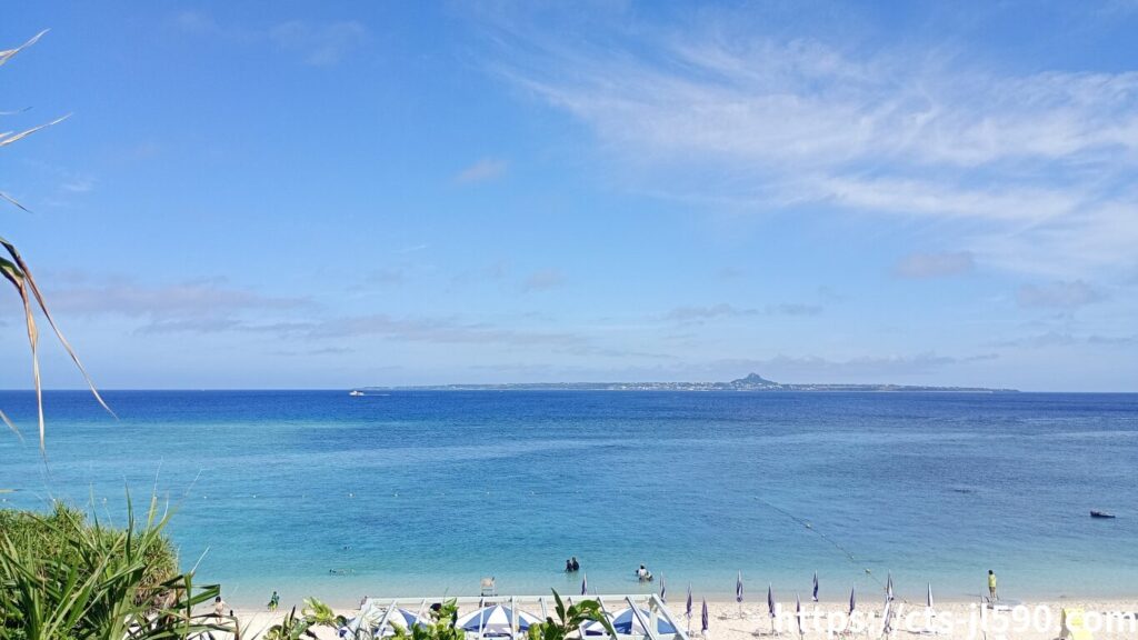 瀬底島